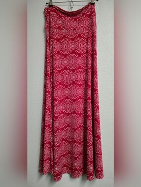Lularoe Women’s Red Patterned Maxi Skirt